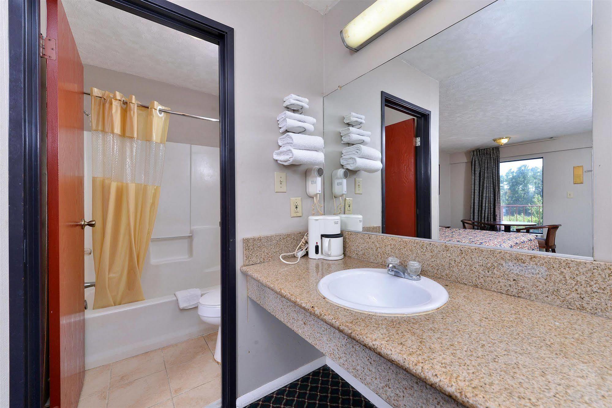 Americas Best Value Inn - Augusta / South Ngoại thất bức ảnh